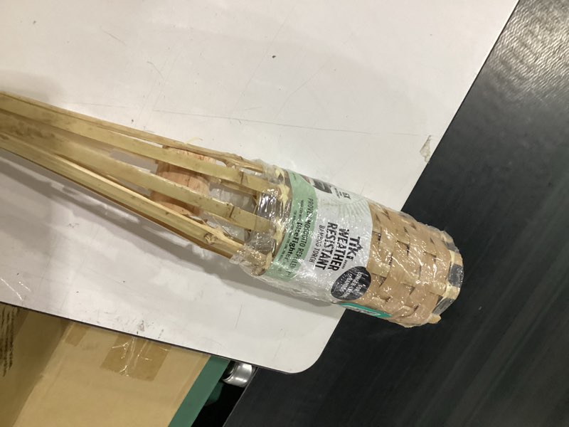 Condition photo showing New/Like New for torch tiki luau bmbo 57"24