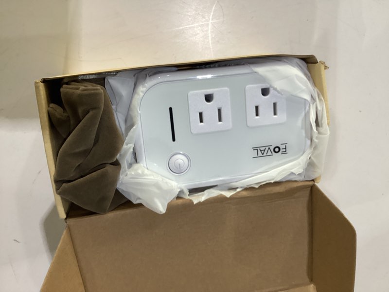 Condition photo showing Good Condition for foval power step down 220v to 110v travel voltage converter international power adapter for hair straightener/curling iron with 4-port usb charging us/uk/au/eu universal plug adapter (white)