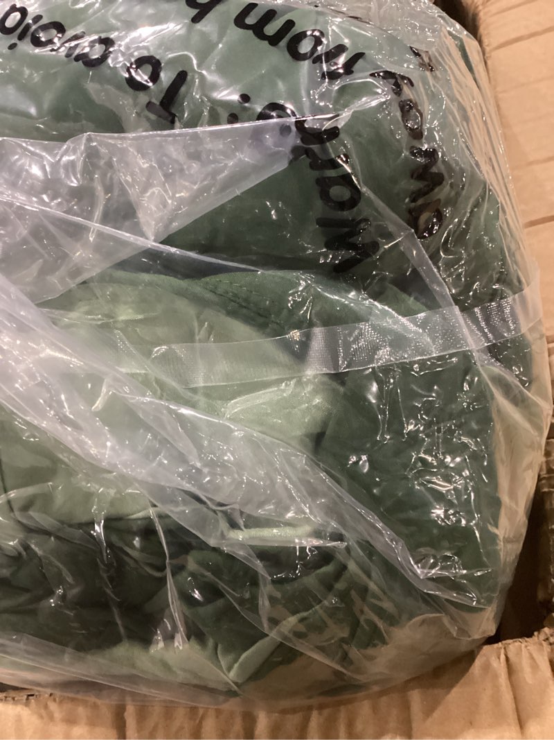 Condition photo showing As Is for Amazon Basics Lightweight Microfiber Comforter Sets, 3-Pieces, Geometrics, King King Harmonized Geometrics