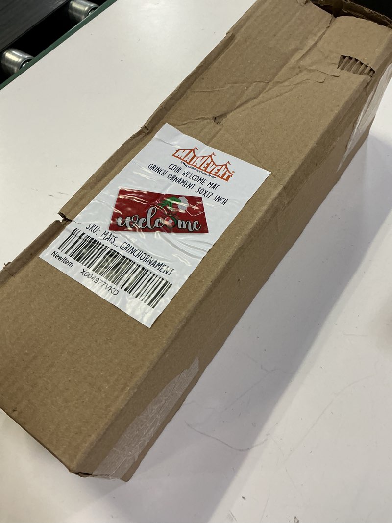 Condition photo showing New/Like New for MAINEVENT Grinchornament Door Mat Outdoor 30x17 Inch, Holiday Christmas Door Mat for Covered Outdoor Area, Holiday Welcome Mat, Xmas Rug Christmas w/Non-Slip Backing