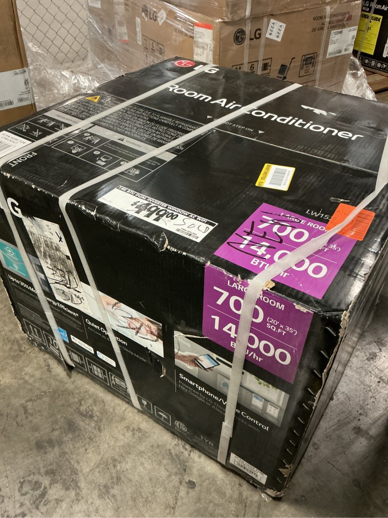 Condition photo showing Good Condition for LG - 14,000 BTU Smart Window Air Conditioner 700 Sq. Ft. - White