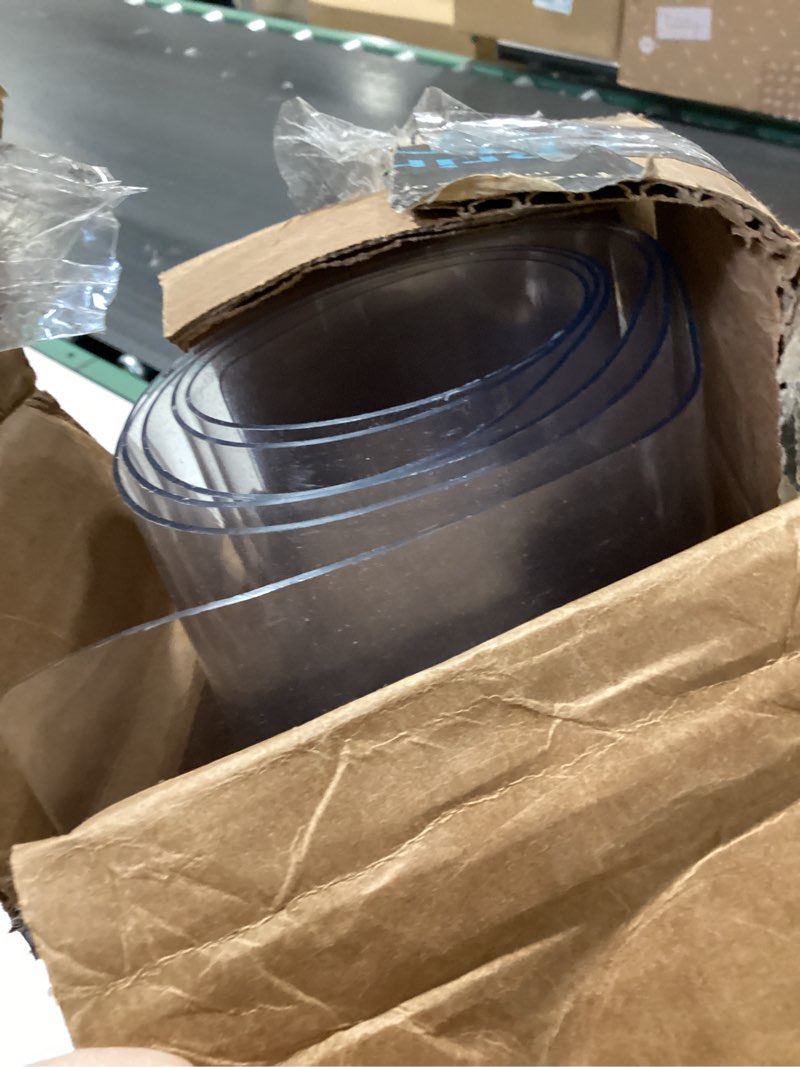 Condition photo showing Good Condition for Warmstar Clear Table Cover Protector 54 x 72 Inch,1.5mm Thick Plastic Table Cover Rectangle,PVC Clear Table Protector,Desk Protector Mat for Kitchen, Dresser, Writing Desk?Dining Room Table Clear 1.5mm 54 x 72 Inch