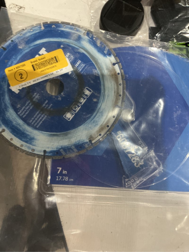 Condition photo showing As Is for kobalt 7" multi-floor blade 7-in wet/dry segmented rim diamond saw blade