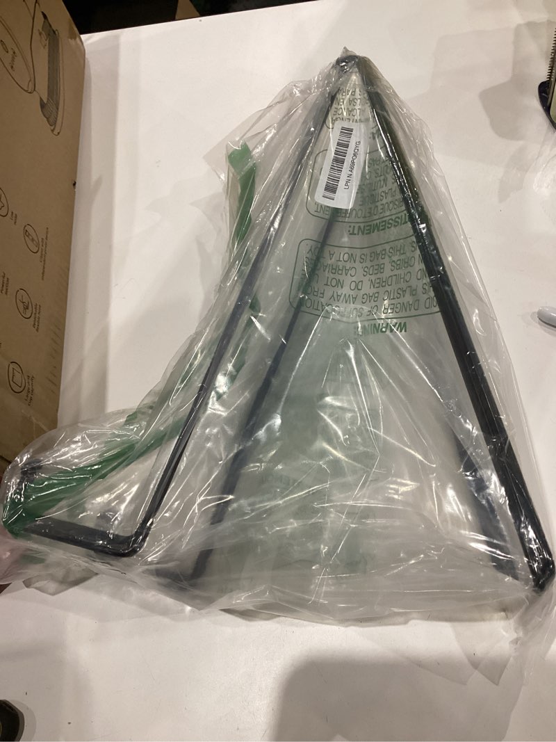 Condition photo showing Good Condition for TR-LIFE 14 Inch Heavy Duty Plate Stand (2 Pack) - Metal Display Easel for Large Plates, Platters, Picture Frames, Signs, and Posters