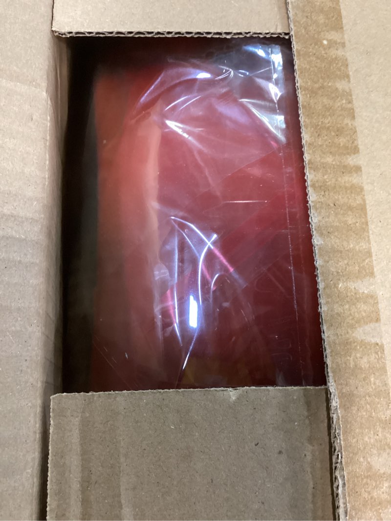 Condition photo showing New/Like New for hummingbird feeder helmet | hands-free outdoor observation device | 4 feeding ports design | adjustable headband | lightweight & durable pvc red-2