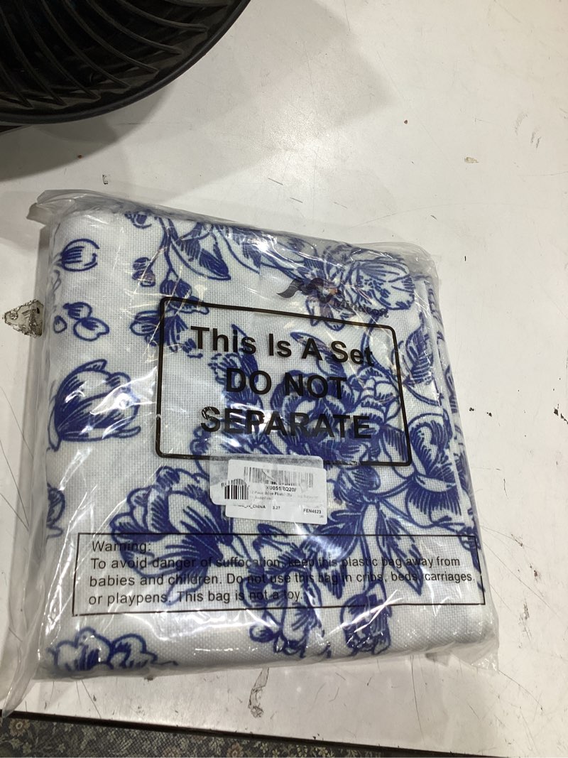 Condition photo showing Good Condition for mindsoft 12 pack blue floral cloth napkins 18x18 inch reusable linen cotton dinner napkins vintage blue and white table napkin cloth for wedding banquet bridal party supplies