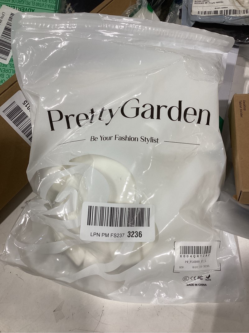 Condition photo showing New/Like New for prettygarden long sleeve shirts for women 2026 fall fashion v neck going out tops slim fit basic tees y2k clothes white large
