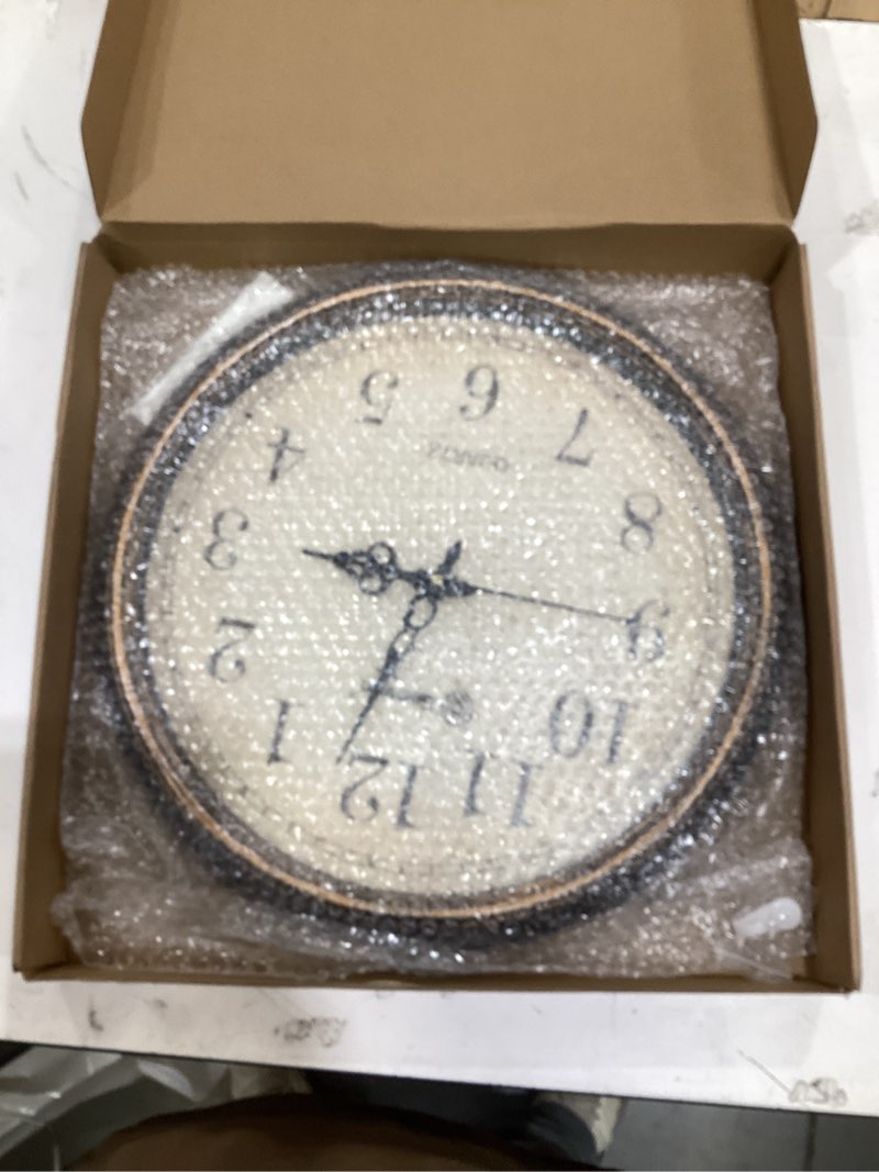 Condition photo showing Good Condition for geevon vintage wall clock, silent 18" non ticking retro round clock quartz decorative battery operated wall clock for kitchen, office, bedroom, living room, classroom, decor 18inch