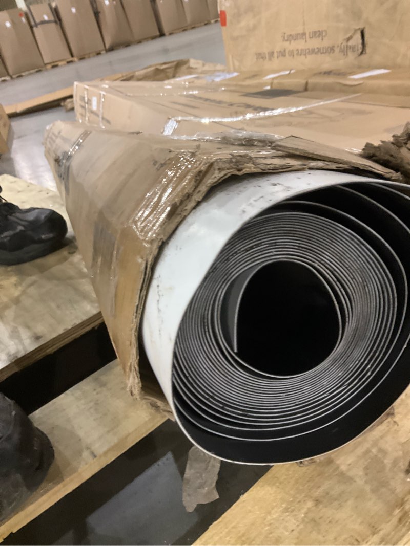 Condition photo showing Good Condition for Gym flooring