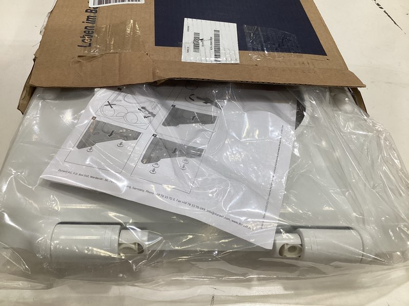 Condition photo showing As Is for duravit durastyle toilet seat 0060510000 white