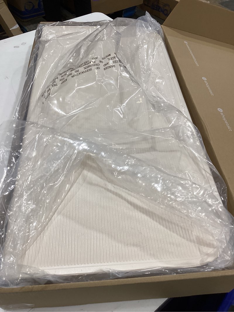 Condition photo showing Good Condition for stakt the original foldable yoga mat, premium foldable exercise & workout mat with non-slip surface, lightweight portable for studio or home use, as seen on shark tank dune