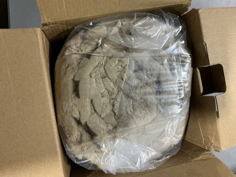 Condition photo showing Good Condition for phf ultra soft fleece blanket queen size, no shed no pilling luxury plush cozy 300gsm lightweight blanket for bed, couch, chair, sofa, perfect decorations gifts, 90" x 90", khaki queen(90" x 90") khaki