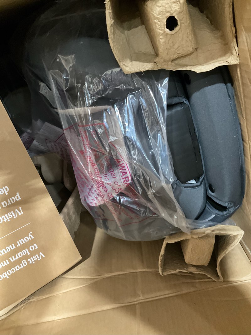 Condition photo showing Good Condition for graco slimfit 3 in 1 convertible car seat | slim & comfy design saves space in your back seat, darcie slimfit darcie 2.0
