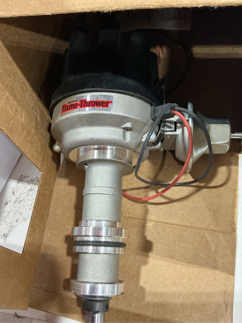 Condition photo showing Good Condition for pertronix d134620 flame-thrower vacuum advance black cap electronic distributor with ignitor technology for ford 351c