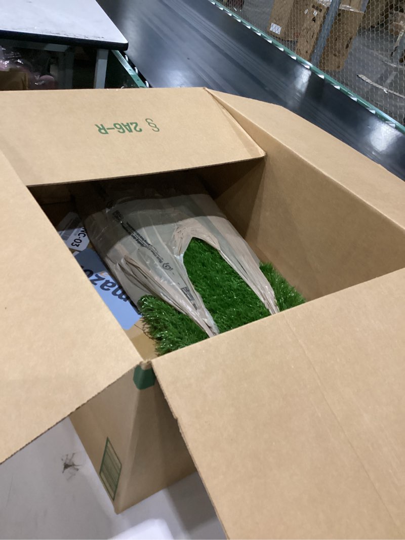 Condition photo showing Good Condition for loobani dog grass pad with tray - dog litter box - indoor potty for apartment and patio training - with 2 packs grass pee pads for replacement, 16×20 inch tray potty 16*20inch