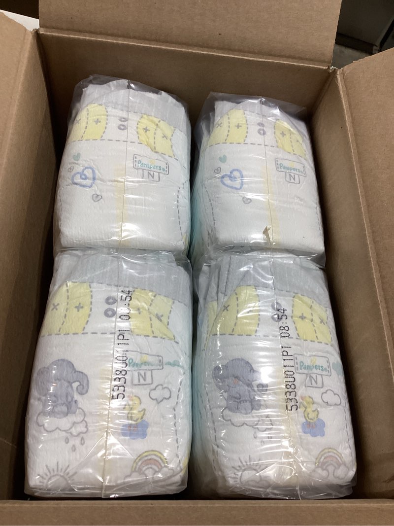 Condition photo showing Good Condition for Pampers Swaddlers Diapers Newborn - Size 0, 84 Count, Ultra Soft Disposable Baby Diapers