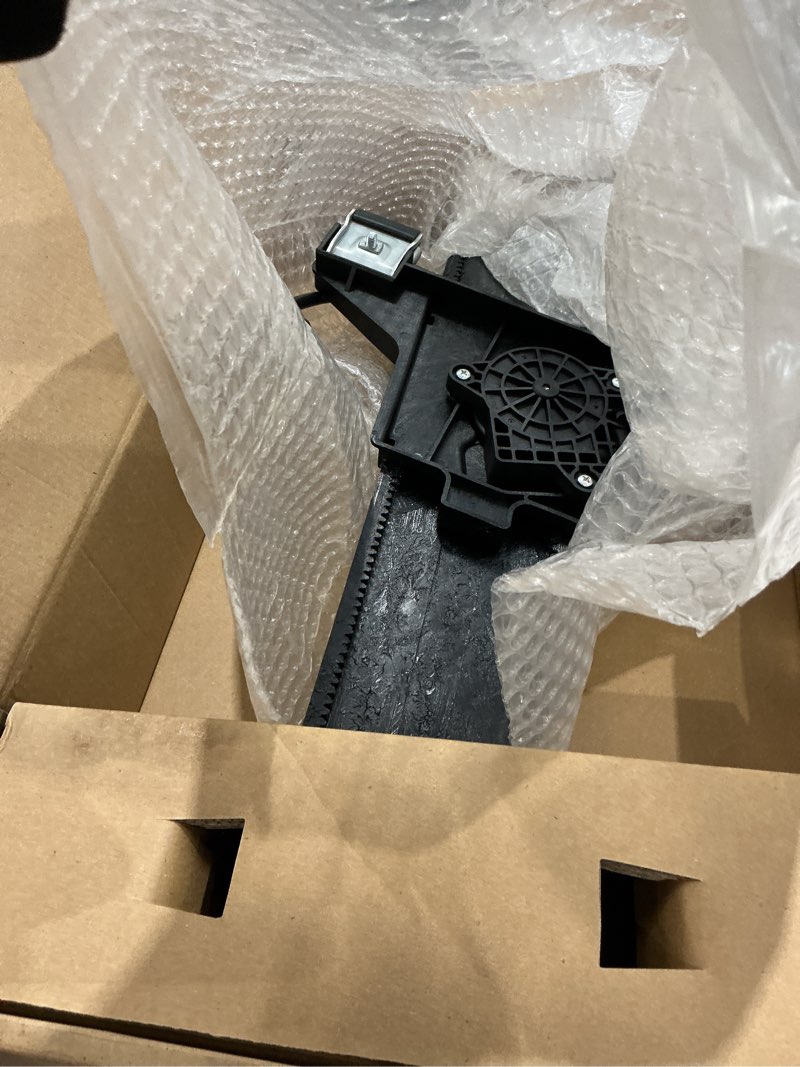 Condition photo showing Good Condition for boxi 751-798 front passenger side power window regulator with motor fits for chrysler pt cruiser 2006-2010 wagon 4-door 2.4l l4 / 5067590aa 5067590ab