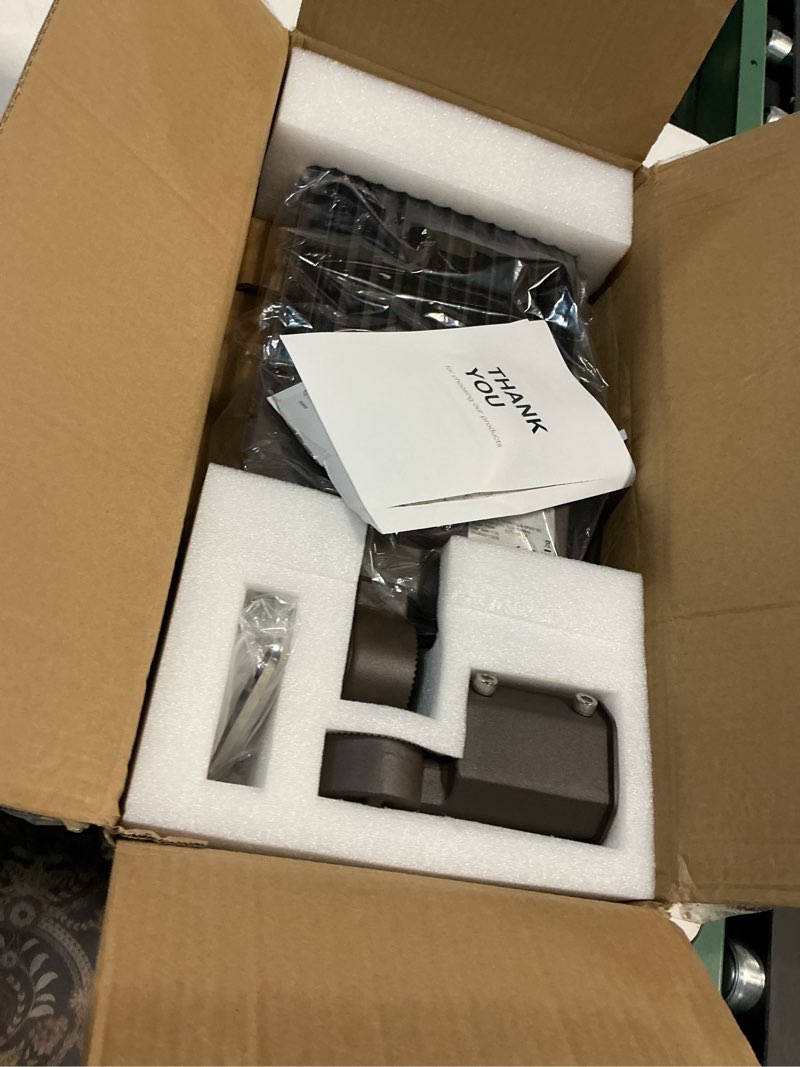 Condition photo showing Good Condition for led parking lot light 150w 22,500lm slip fitter street outdoor pole mount light with dusk-to-dawn photocell 5000k 100-277v ip65 waterproof commercial area security lighting for parking lot 1p