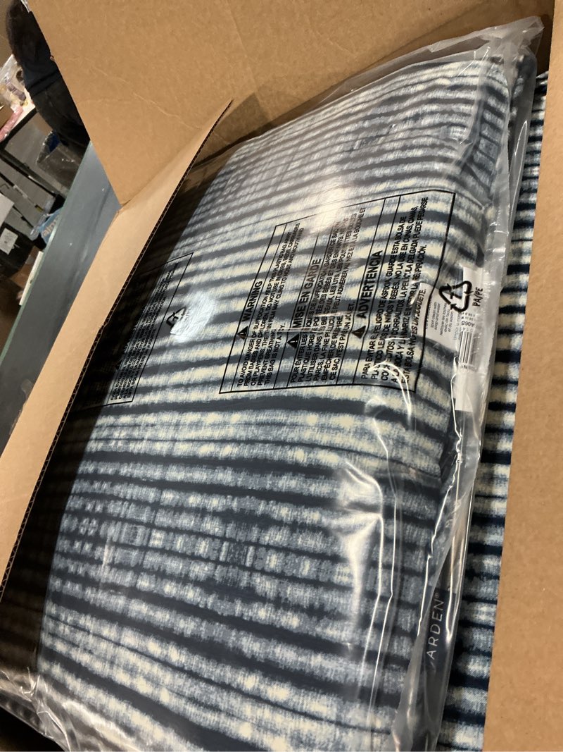 Condition photo showing Good Condition for arden outdoor deep seat cushion set, 24 in x 24 in, weather-proof, rain-proof, fade resistant patio cushion for chair, sofa, and couch blue shibori stripe polyfill blue shibori stripe 1 pack