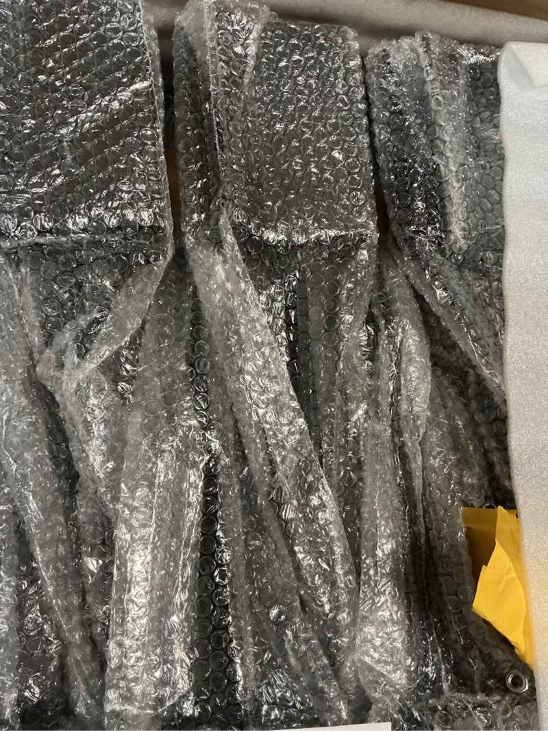 Condition photo showing New/Like New for vevor fence post anchor, 8 pack 4 x 4 inches outer diameter (inner diameter 3.5 x3.5 inches) ground spike 24", metal black powder coated post stake ground, for mailbox deck garden railing 24 x 4 x 4 inches 8