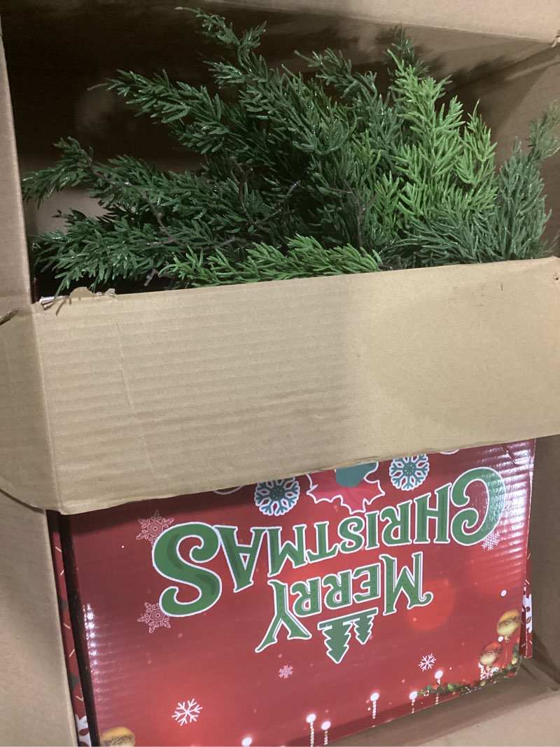 Condition photo showing Good Condition for 9 Ft Real Touch Christmas Garlands,Thick and Lush?Bendable guirnaldas navideñas, Pine Cedar Garland Artificial Realistic, Christmas Garland for Mantle,Indoor Outdoor Christmas Decorations Green 9ft