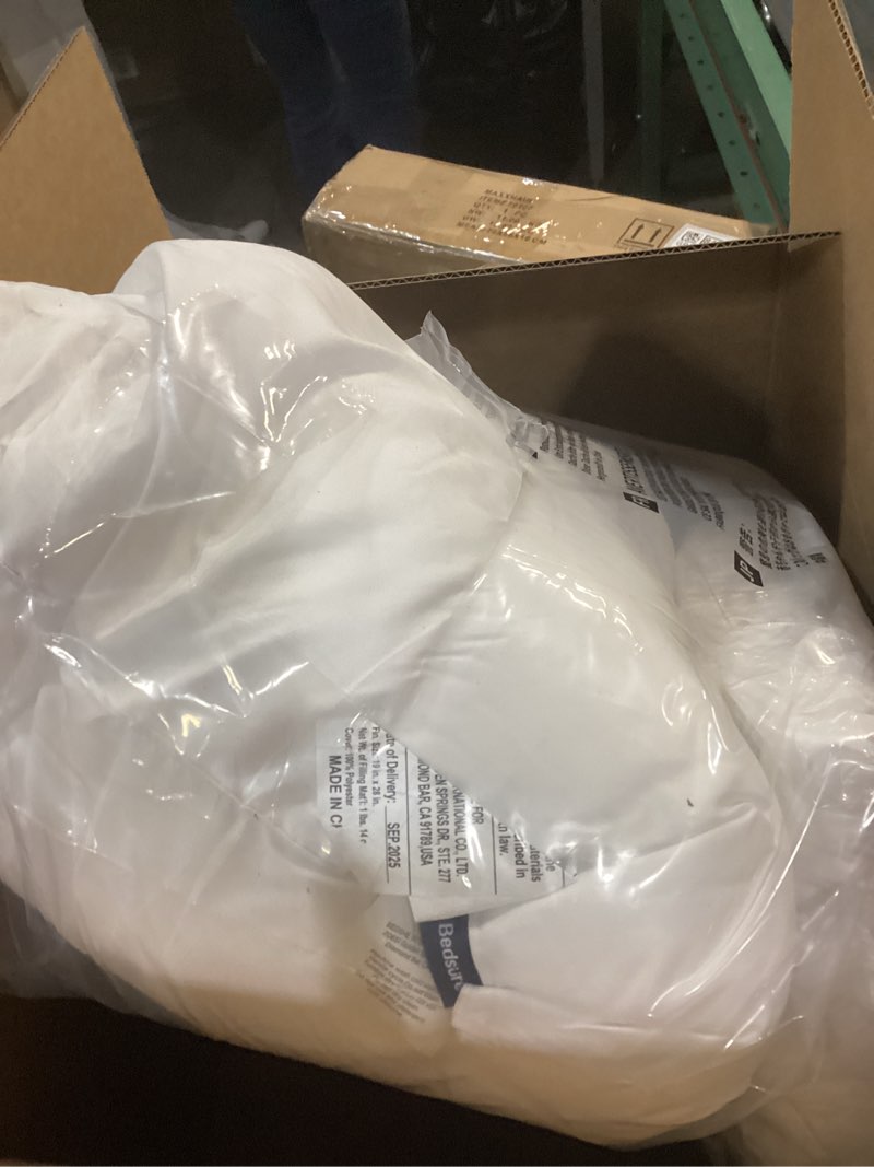 Condition photo showing As Is for bedsure pillows queen size set of 2 - hotel collection bed pillows for sleeping, with down alternative filling, soft support for back, stomach or side sleepers, queen/full, 28"x19", white, 2 pack soft-2pk queen
