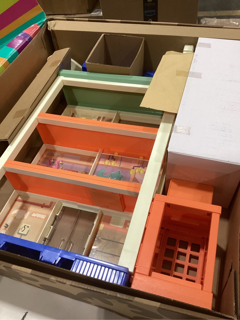 Condition photo showing Good Condition for bluey hammerbarn mega kids home improvement store playset, 22”, 4 level pretend store with 15 accessories and 45+ sounds, kids play market for ages 3+ 2 - shopping center