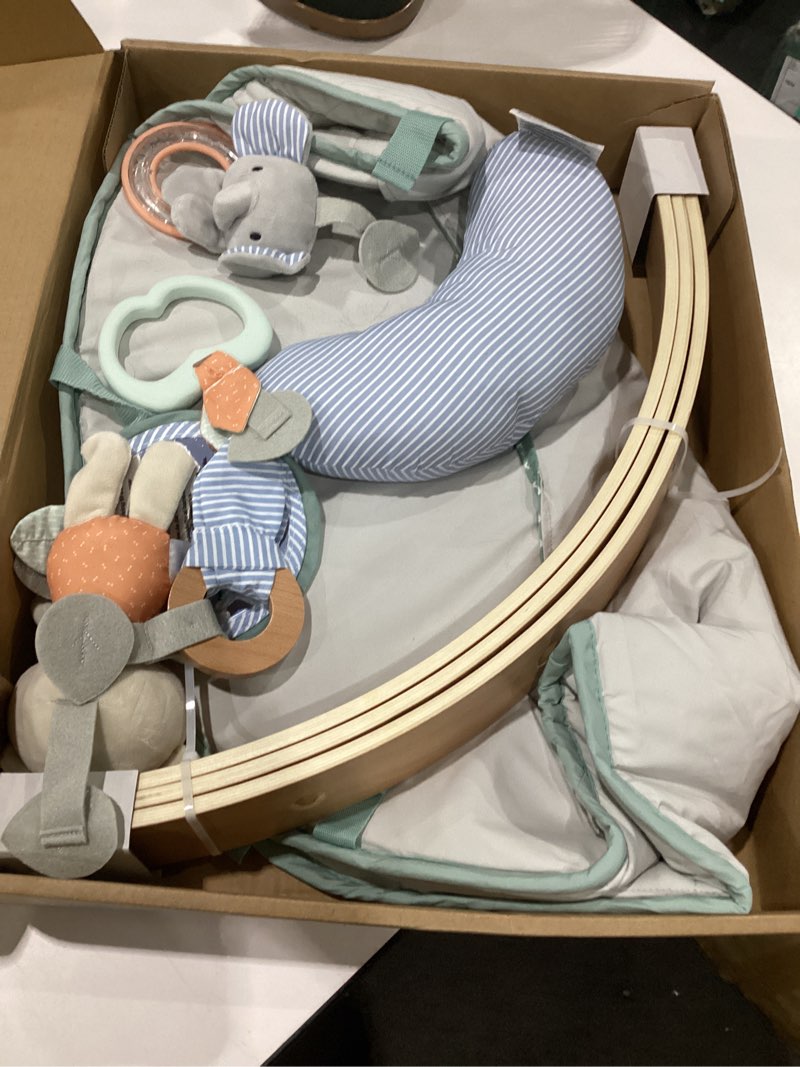 Condition photo showing Good Condition for ingenuity cozy spot reversible duvet activity gym & play mat with wooden toy bar - loamy, newborn and up