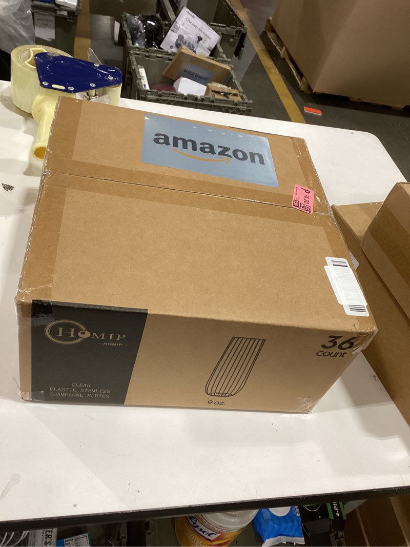 Condition photo showing New/Like New for HOMIP 36pcs Clear Plastic Champagne Flutes - 9oz Disposable Champagne Flutes Stemless Toasting Glasses, Ribbed Ripple Design (BPA-Free) for Weddings, Bars & Events - Disposable Party Cups Clear-36pcs