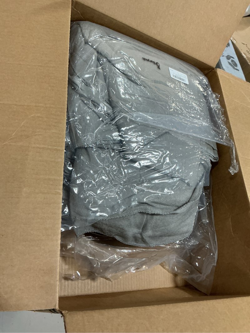 Condition photo showing Good Condition for Buryeah 10 Pcs Fleece Blanket Bulk Soft Warm Fleece Blankets Cozy Lightweight Fleece Throw Blankets Plush Fleece Pet Blanket for Home Bed Sofa Office Wedding Gifts Travel Camping (Dark Gray,50 x 70) 50" x 70" Dark Gray