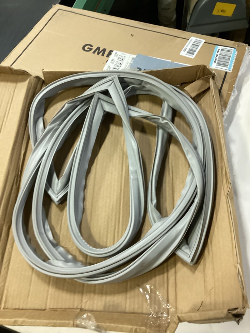 https://lotting-media.assets.bidfta.com/lotting_8f5fc280-fea8-422a-89e6-5d6aa2a7f5a8