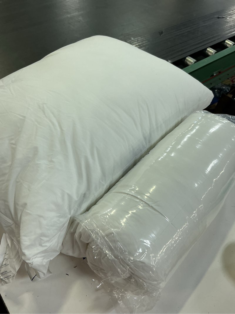 Condition photo showing Good Condition for casper sleep essential pillow 2-pack, standard size – medium soft feel, down-alternative fill, supports side, back & stomach sleepers standard essential pillow two pack