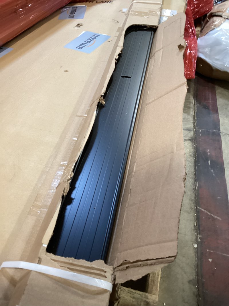 Condition photo showing Good Condition for easyflex aluminum landscape edging project kit, 8 metal garden edging pieces with spikes, 48 feet, black (1806bk-48c)
