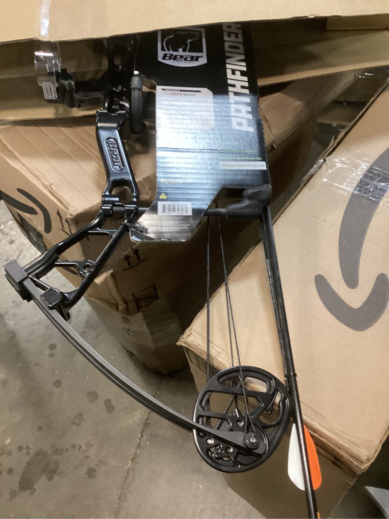 Condition photo showing Good Condition for Bear Archery Pathfinder Youth Bow Set