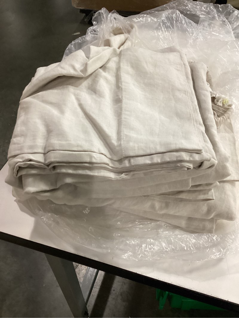 Condition photo showing Good Condition for european linen sheet set, king, sand