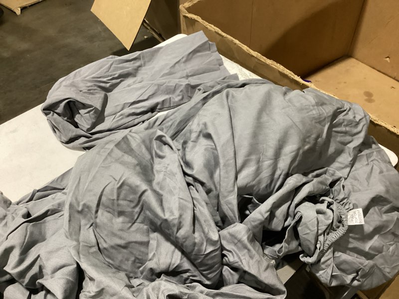 Condition photo showing Good Condition for full sheet set - - easy fit - 4 piece set - bedding sheets & pillowcases (full, grey) 04 - grey full