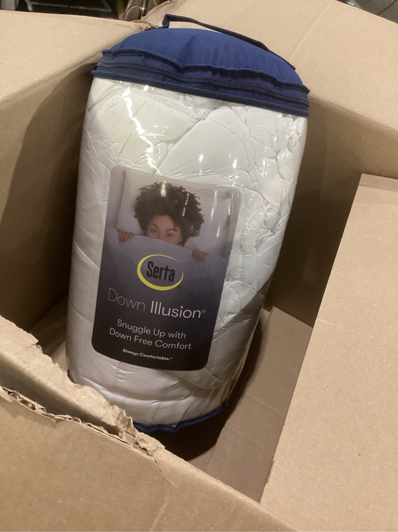 Condition photo showing As Is for serta down illusion all season hypoallergenic down alternative comforter with corner loops, , white full/queen all season, similar to stock photo, size unknown