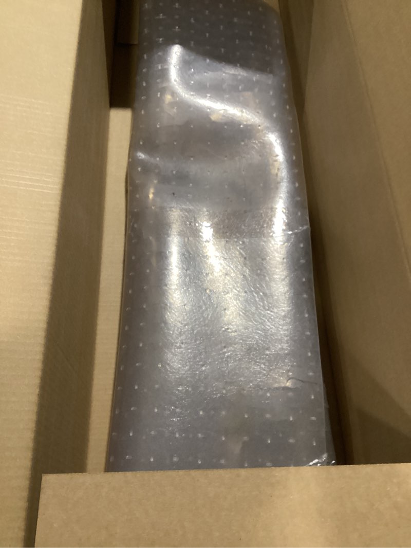 Condition photo showing Good Condition for Kuyal Clear Chair mat for Hardwood Floor 46 x 72 inches Transparent Floor Mats Wood/Tile Protection Mat for Office & Home (46" X 72" Rectangle) 46" X 72" Rectangle Clear