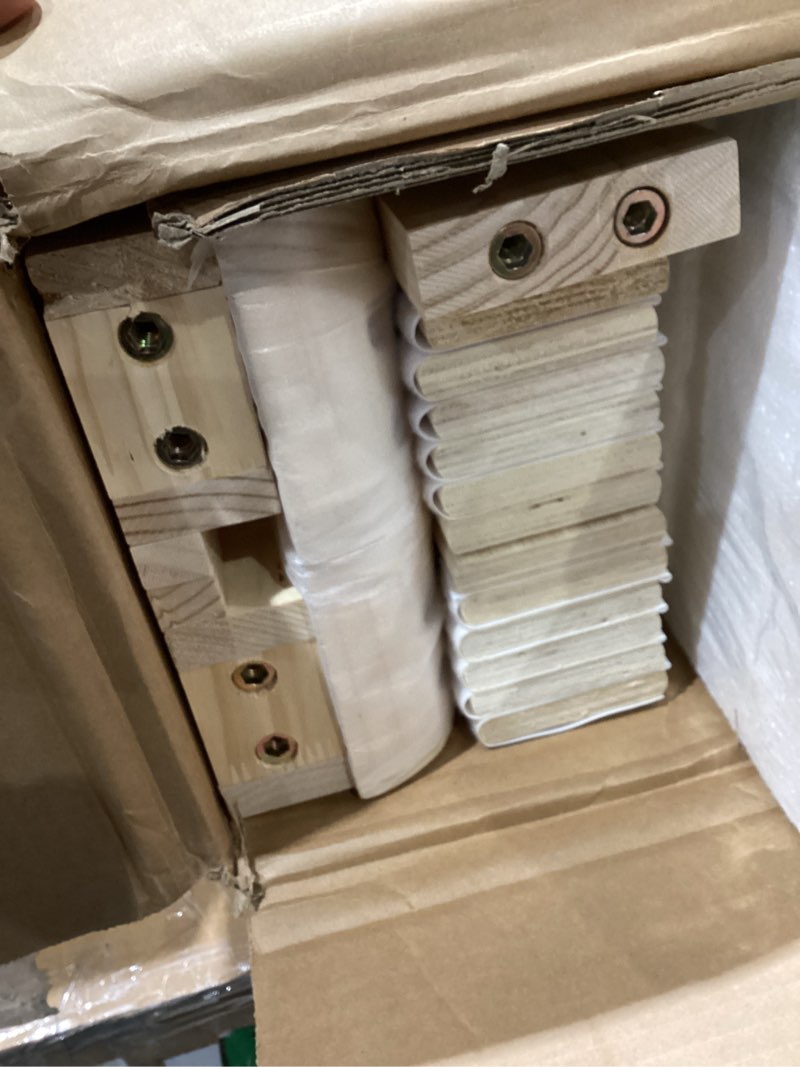 Condition photo showing Good Condition for ZINUS Edgar 4 Inch Wood Box Spring, Mattress Foundation, Sturdy Wood Structure, Low Profile, Easy Assembly, King King 4 Inch Old Version