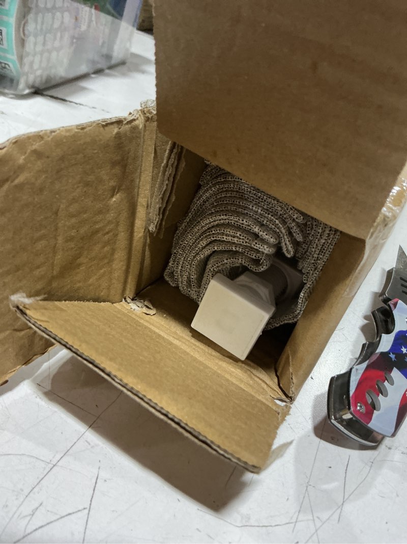 Condition photo showing Good Condition for unishades no drill cordless roman shades for windows, 24" w × 64" h - 100% blackout - linen - beige 100% blackout - linen - beige 24" w × 64" h