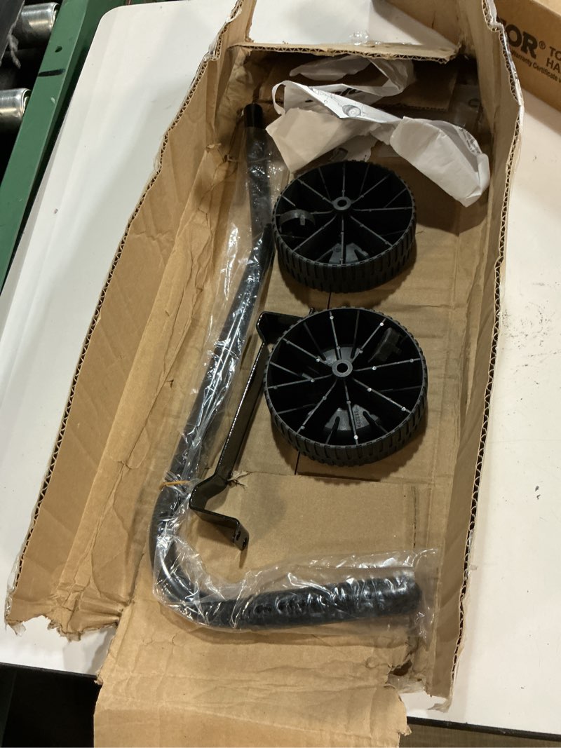 Condition photo showing Good Condition for solo 49211 tank sprayer wheel set (for 309-fa, 309-fb, 378, 388, 458, 458-hd, 458-rollabout, 458-v)