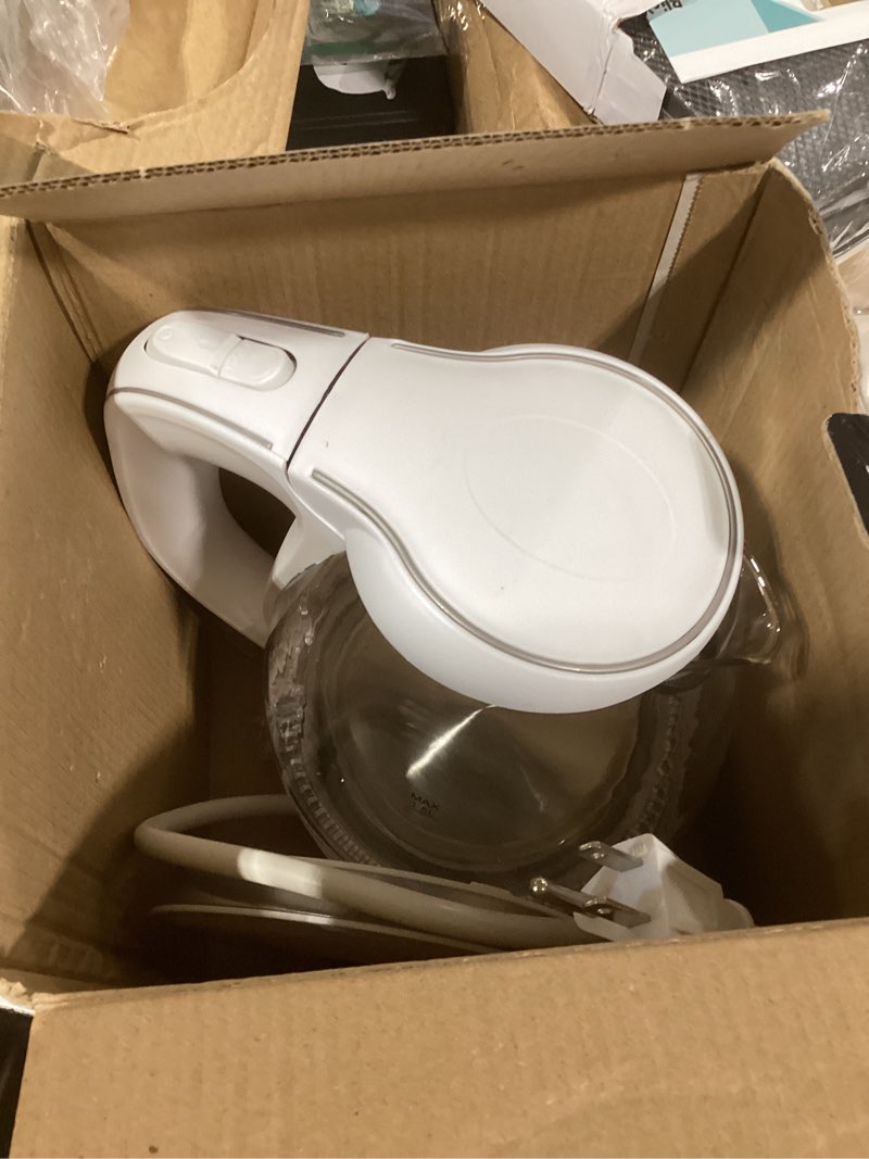Condition photo showing Good Condition for ovente electric kettle, 1.5l borosilicate glass countertop water heater and boiler for coffee or tea, bpa-free, auto shut-off, boil-dry protection, removable and washable spout filter, white kg83w white 1.6 quarts