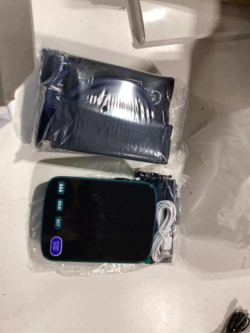Condition photo showing Good Condition for blood pressure monitor,2 cuff sizes automatic upper arm blood pressure machine,9-17'' & 13-21'' extra large blood pressure cuff large led backlit screen-3 user mode/usb cable and 4 aaa batteries