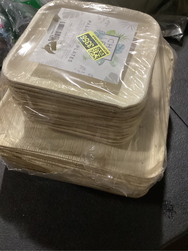 Condition photo showing New/Like New for 50-piece palm leaf plates set | 25 x 10" & 25 x 7" square plates | perfect for parties, weddings, and everyday use 10" square & 7" square (25 pcs + 25 pcs)