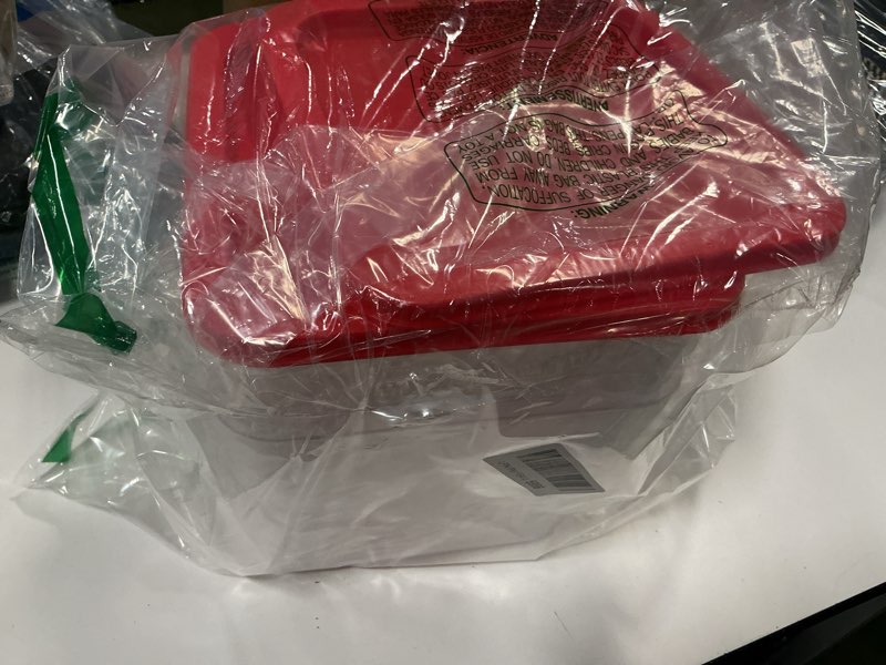 Condition photo showing As Is for 4QT NSF Food Storage Containers: 2 PCS [Food Grade][Hot&Cold Resistant] Commercial Clear Food Storag