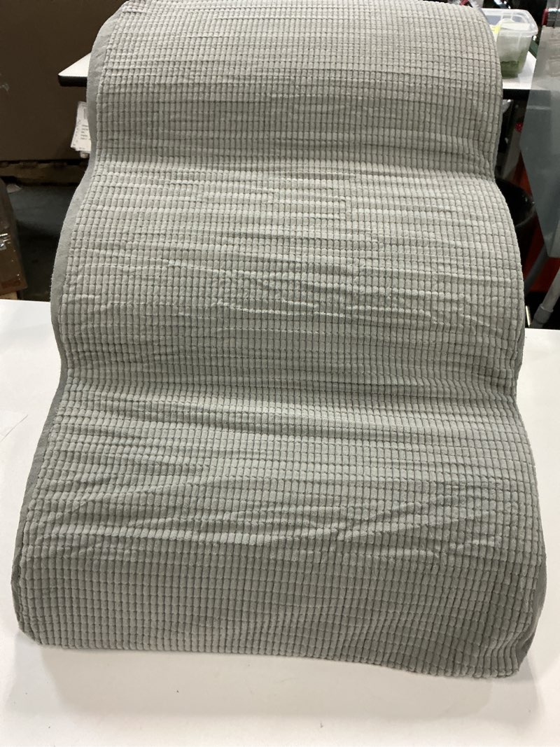 Condition photo showing As Is for 3-Step Dog Ramp and Stairs for Sofa and Chair - Non-Slip Sturdy Pet Steps for Small Dogs and Cats,15.7" H,Light Grey Light Grey 3 3-Step 15.7''H