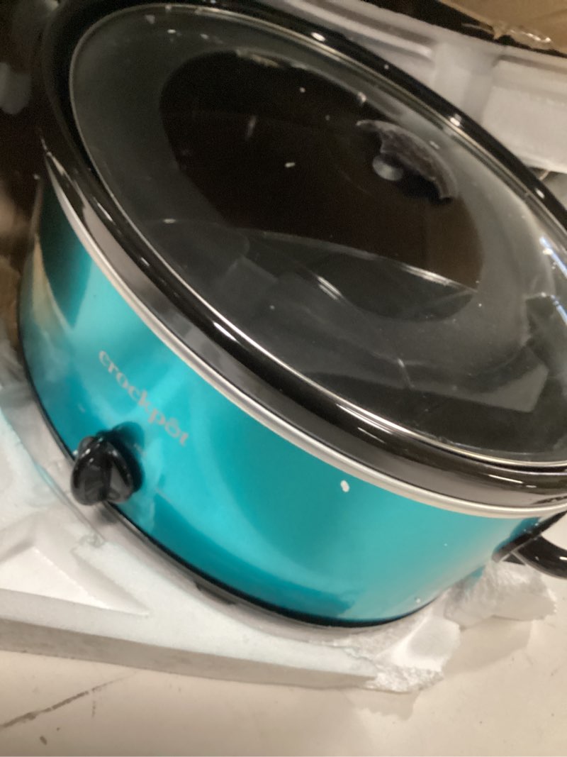 Condition photo showing As Is for ( with broken top ) Crockpot Manual 7-Quart Slow Cooker Turquoise 7 Quarts