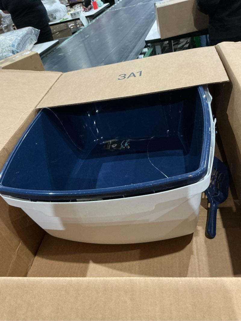 Condition photo showing Good Condition for iris usa cat litter box, large enclosure with front door flap and scoop, covered box with handle and buckles for portability and privacy, navy/white