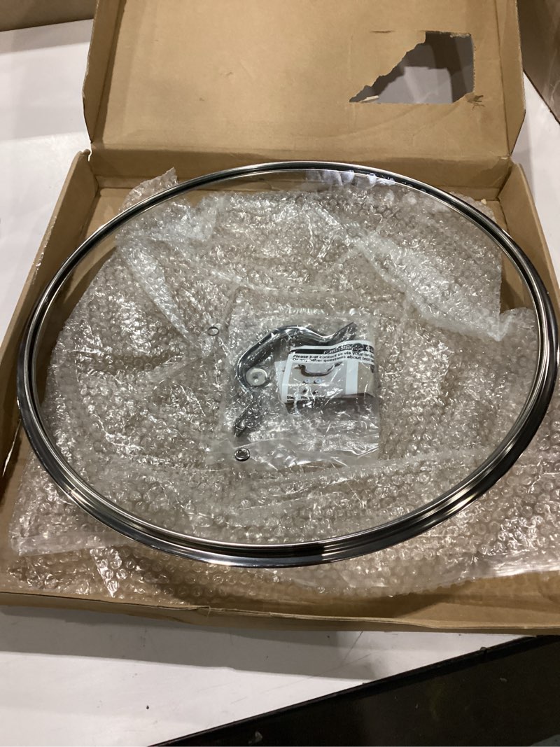 Condition photo showing Good Condition for 12 inch pan lid - glass lid with stainless steel handle for frying pan and pots (12" lid)