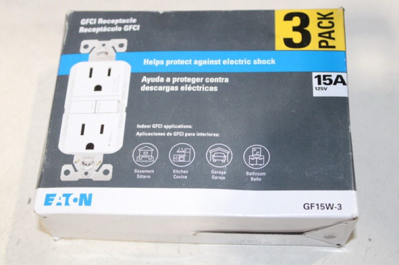 Eaton GF15W-3-LW Outlets